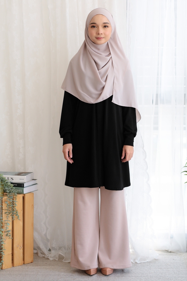 Bloom Blouse - Black Bloom Blouse - Black